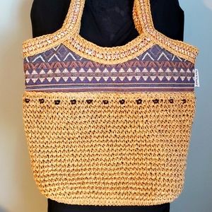 🥰PRICE DROPPED Sun N Sand Women's Tote Bag Natural with wood beads Blue fabric